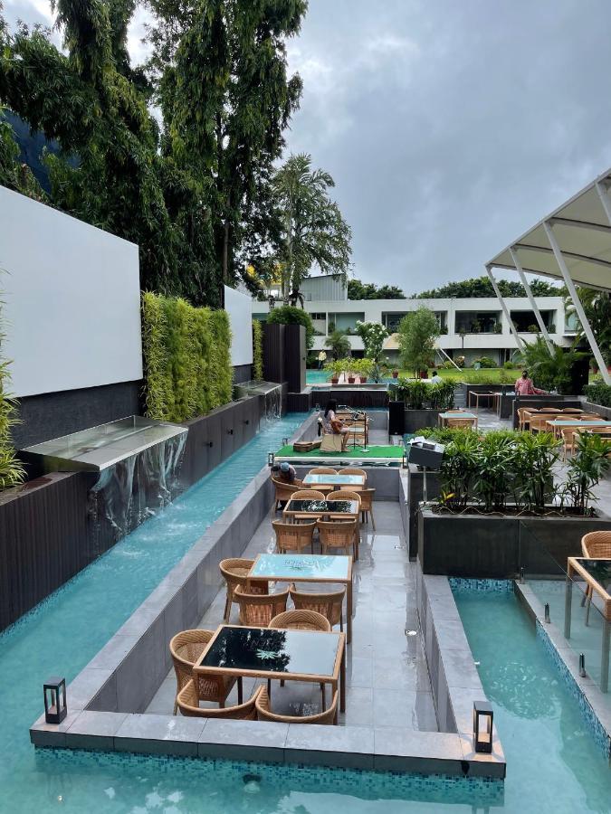Lch Fitness Indore Exterior foto